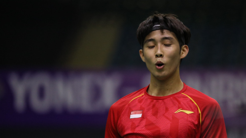 脚出其不意 脚出其不意